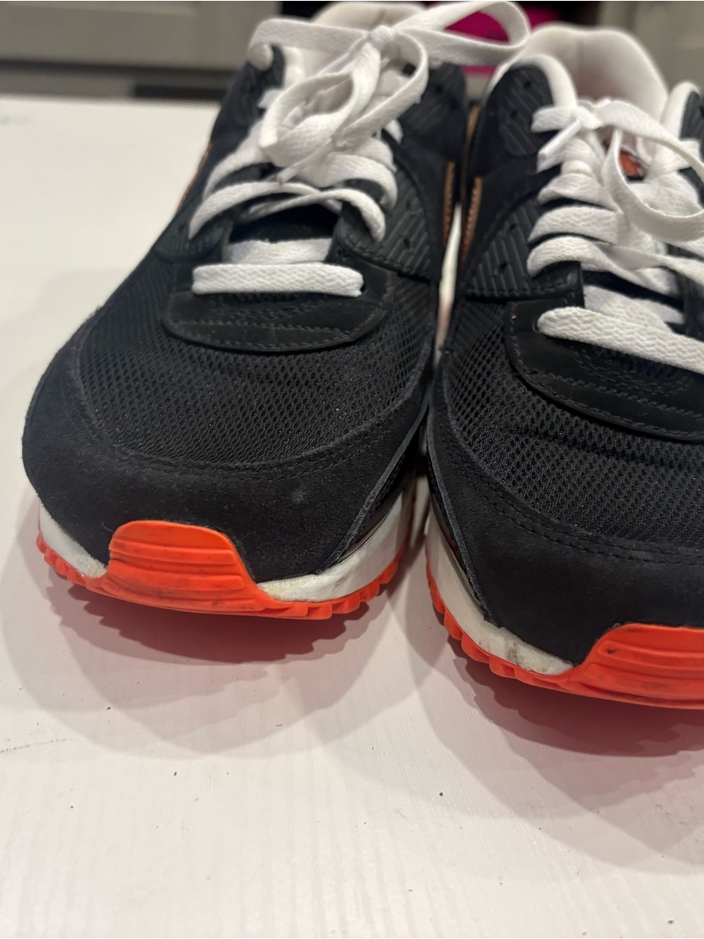 Nike Air Max 90 'Football' Sneakers - Picture 3 of 4
